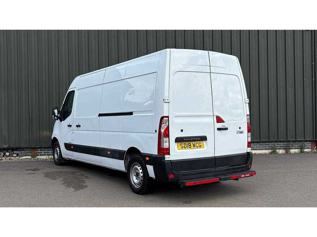 Renault Master 2.3 Dci 35 Business Lwb Medium Roof Van White #2
