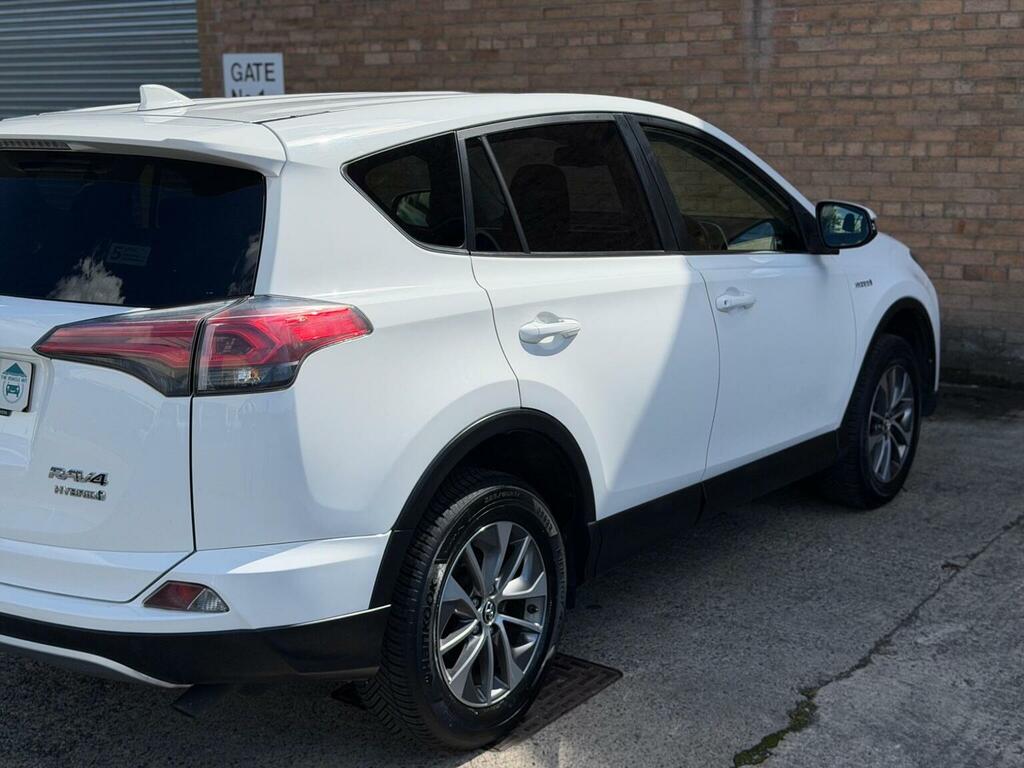 Toyota Rav 4 Excel Beige #32