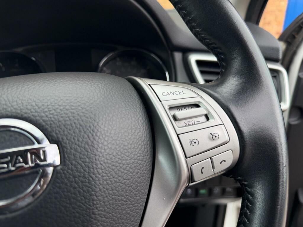 Nissan Qashqai 1.5 Dci Acenta Smart Vision Pack Black #17