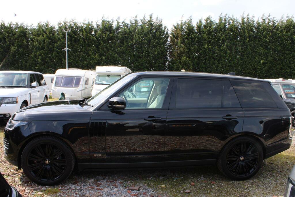 Land Rover Range Rover 4.4 Sd V8 4Wd Euro 6 Ss GY18SVG Black #4