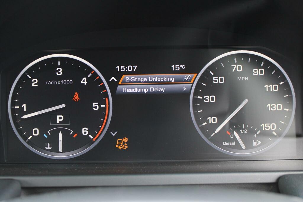 Land Rover Range Rover Suv #35
