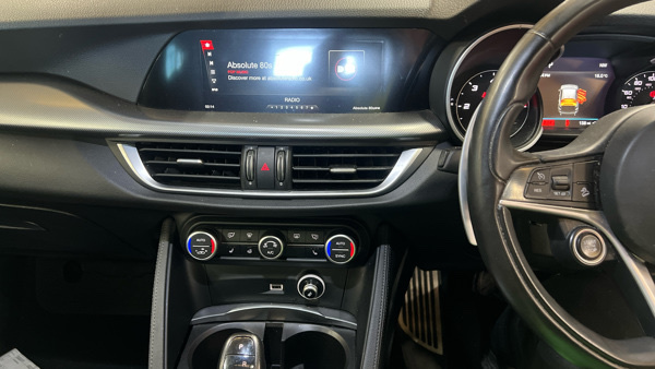 Alfa Romeo Stelvio  Grey #13
