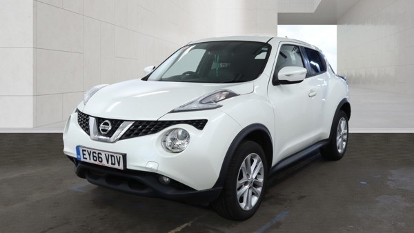 Nissan Juke N-connecta Xtronic White #2
