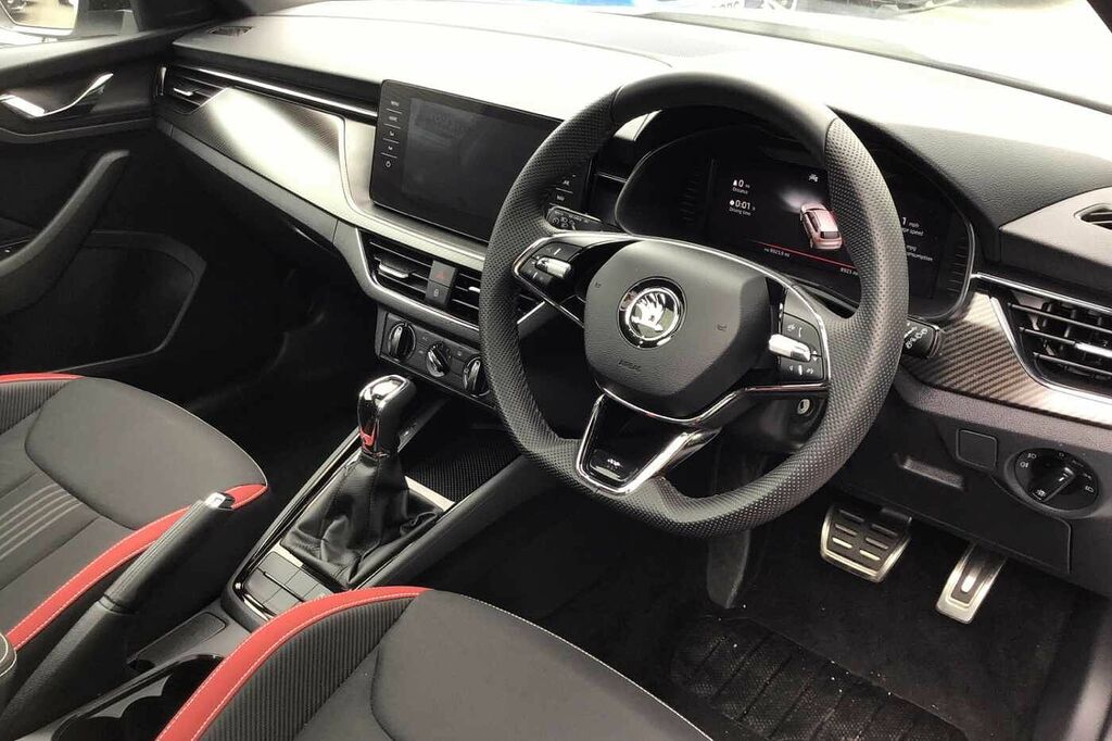 Skoda Kamiq 1.0 Tsi 110 Monte Carlo Dsg LS73ZRF White #6