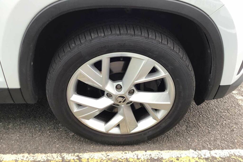 Skoda Kodiaq 2.0 Tsi 190 Se L 4X4 Dsg 7 Seat White #5