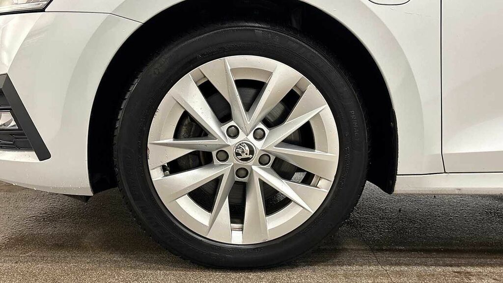 Skoda Octavia 1.4 Tsi Iv Se Technology Dsg White #5