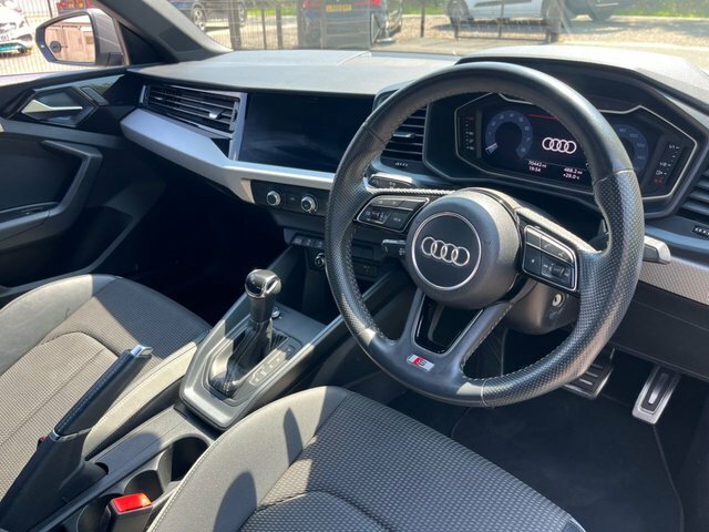 Audi A1 1.0 Tfsi 30 S Line Sportback S Tronic E YS69VLA Grey #2