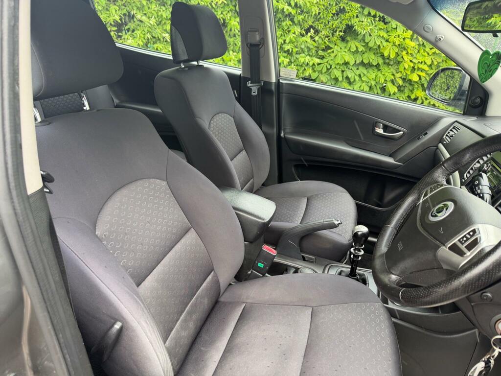 SsangYong Korando Suv 2.0 D Ex 2012 Red #12