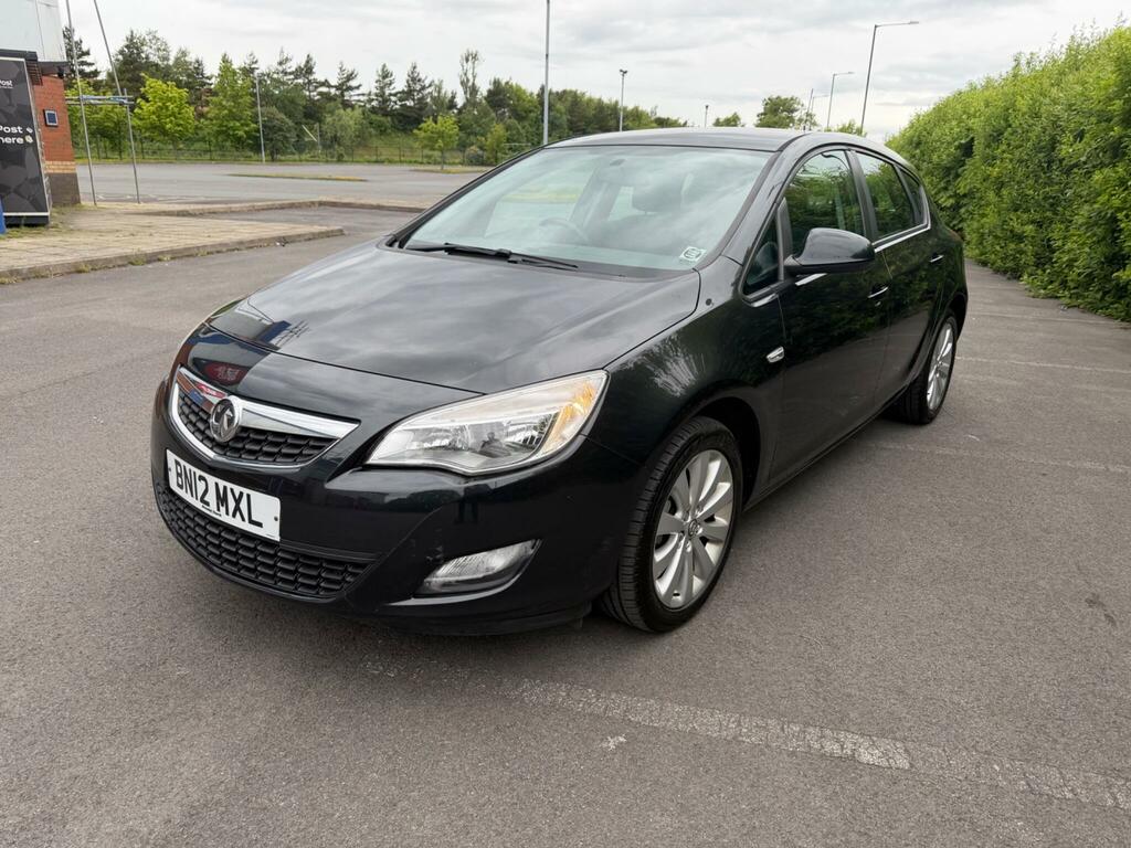Vauxhall Astra Active Red #3
