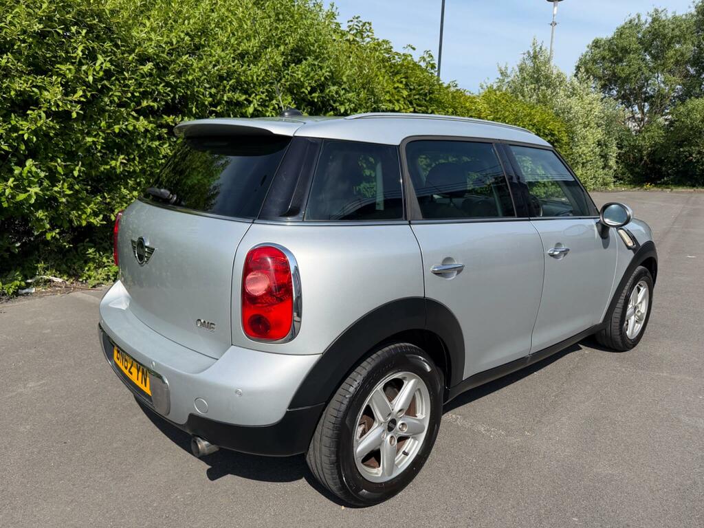 Mini Countryman 1.6 Cooper D All4 Silver #8