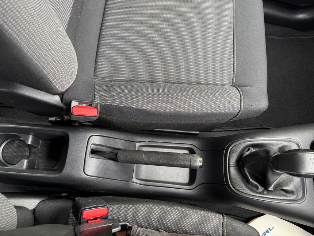 Citroen C3 1.2 Puretech 110 Flair Red #11