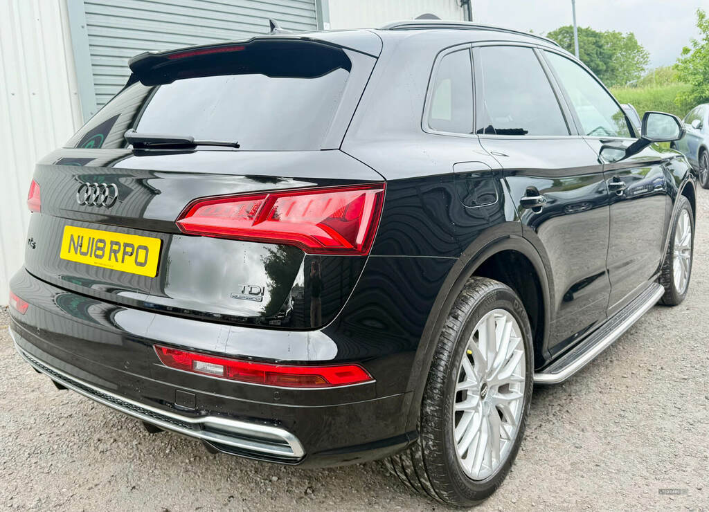 Audi Q5 3.0 Tdi Quattro S Line Tip NU18RPO Black #3