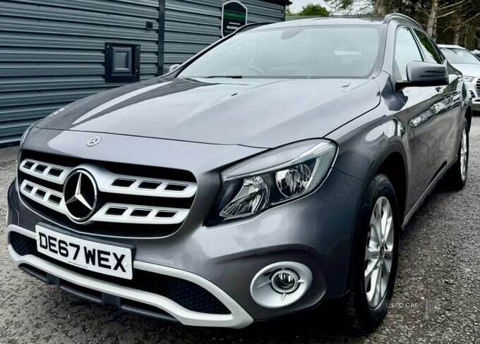 Mercedes-Benz GLA Class Gla 200D Se S90JHM Grey #5