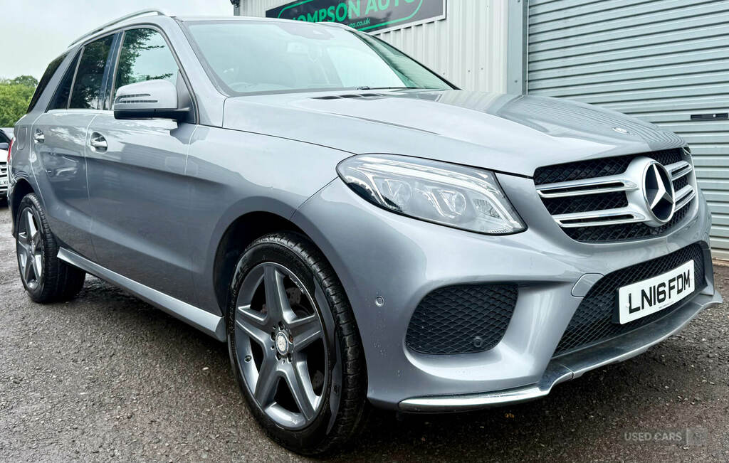 Mercedes-Benz GLE Class Gle 250D 4Matic Amg Line 9G-tronic Silver