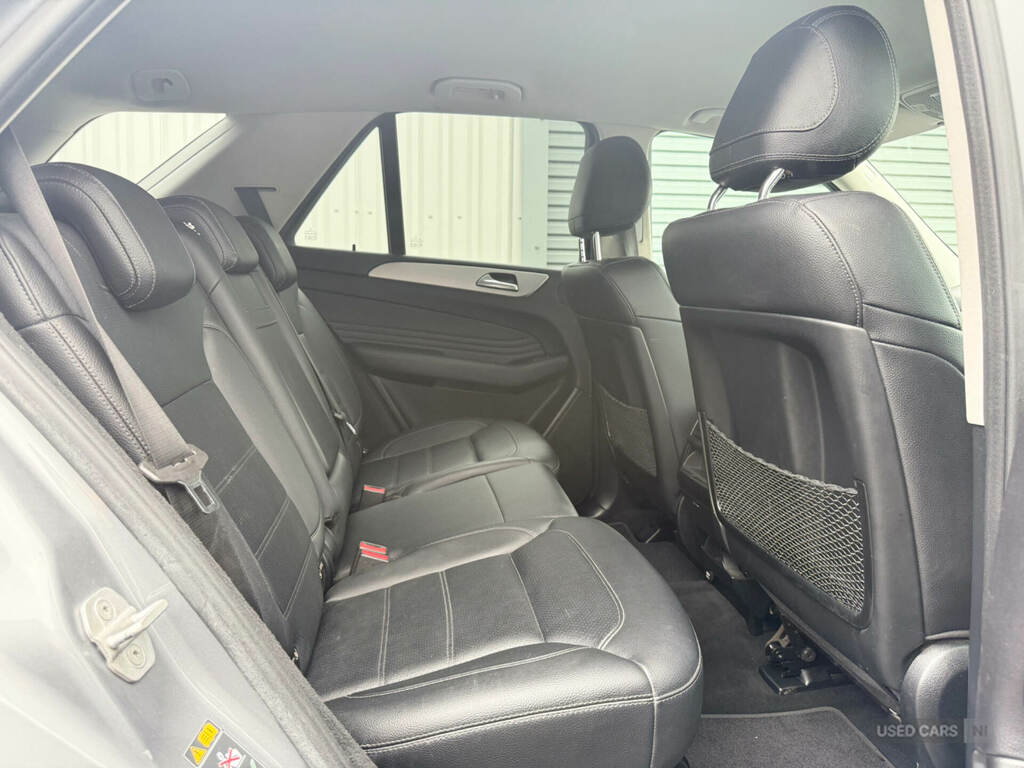Mercedes-Benz GLE Class Black #10