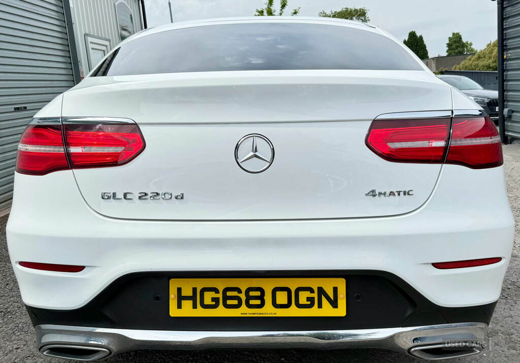 Mercedes-Benz GLC Class Glc 220D 4Matic Sport 9G-tronic White #4