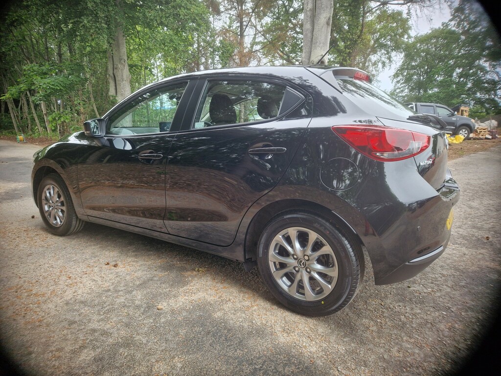 Mazda 2 1.5 Skyactiv-g Se-l Nav Black #3
