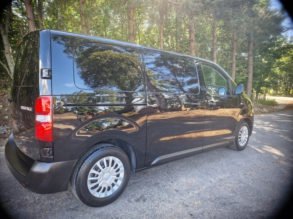 Toyota PROACE Panel Van 1.5 D Icon 3 Front Seats 2021 Black #3