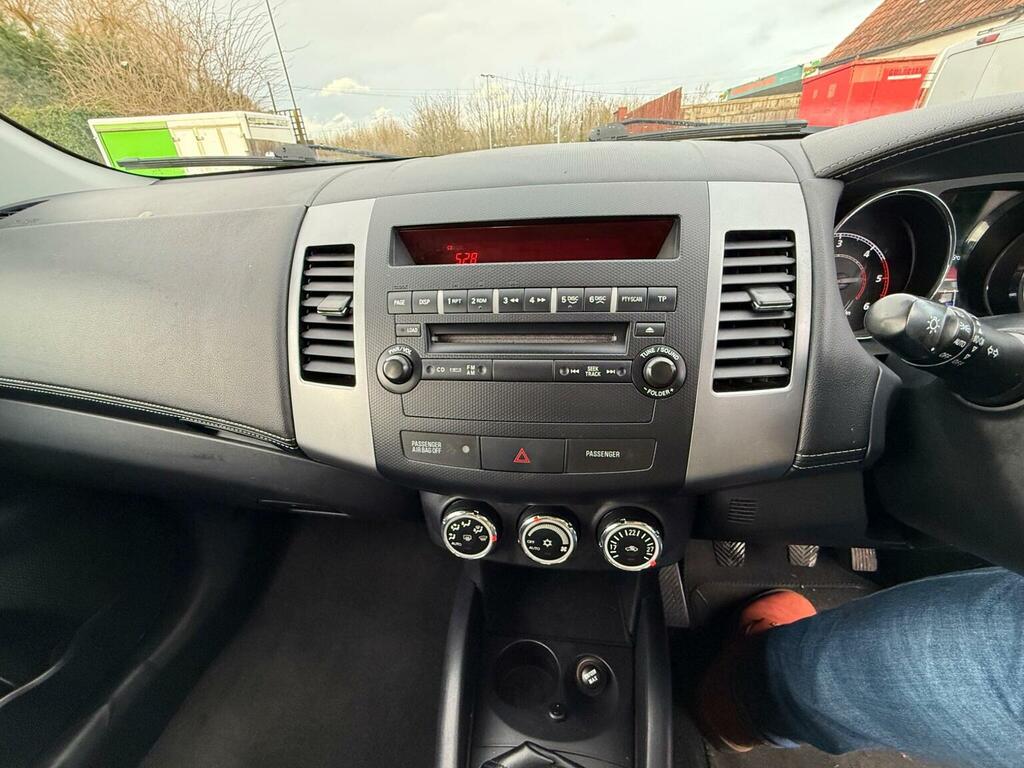 Citroen C-Crosser Suv 2.2 Hdi Vtr 4Wd Euro 4 201060 Beige #4