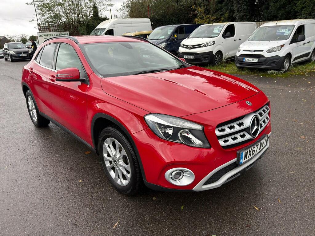 Mercedes-Benz GLA Class Suv 1.6 Gla200 Se 7G-dct Euro 6 Ss 201767 Red