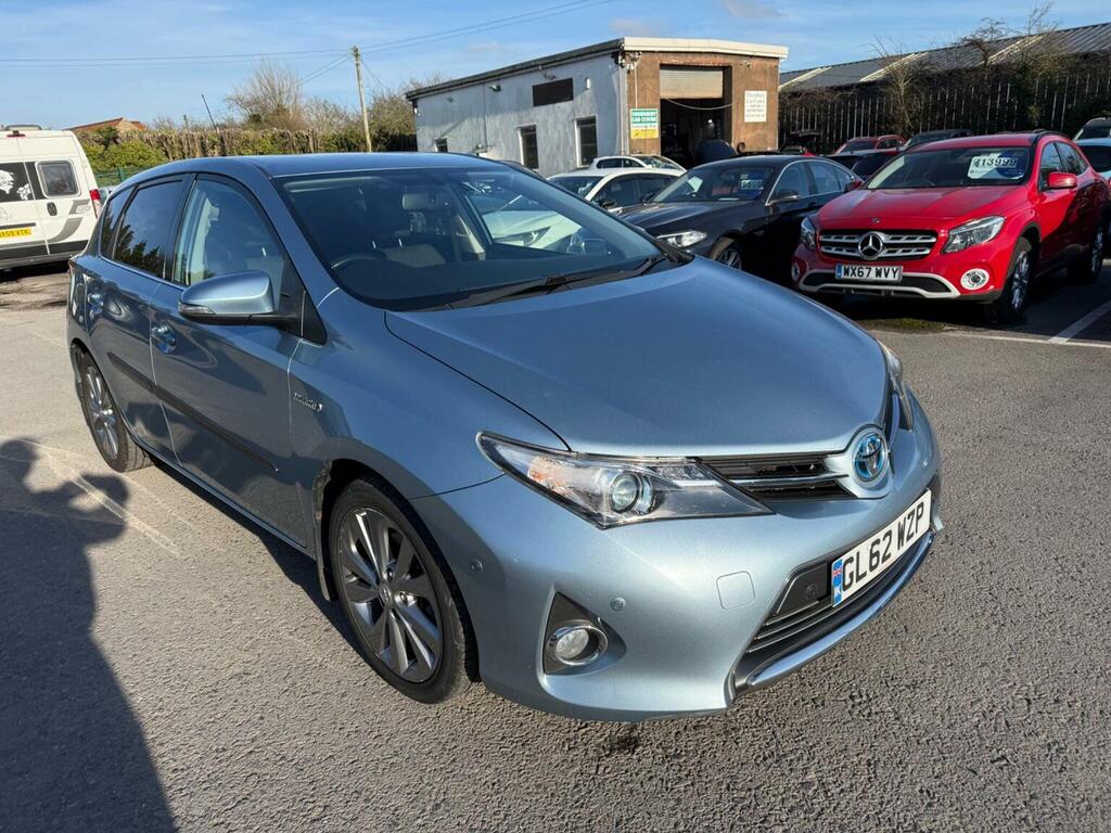 Toyota Auris Hatchback 1.8 Vvt-h Excel Cvt Euro 5 Ss 20 Blue