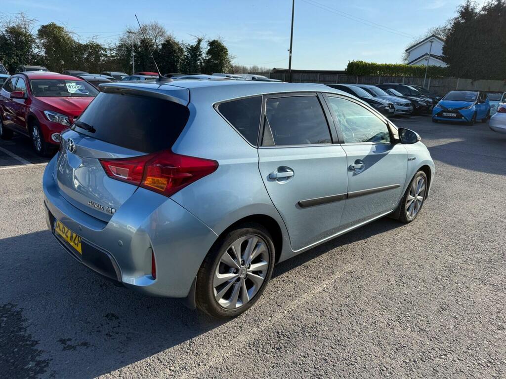 Toyota Auris Hatchback 1.8 Vvt-h Excel Cvt Euro 5 Ss 20 Blue #6
