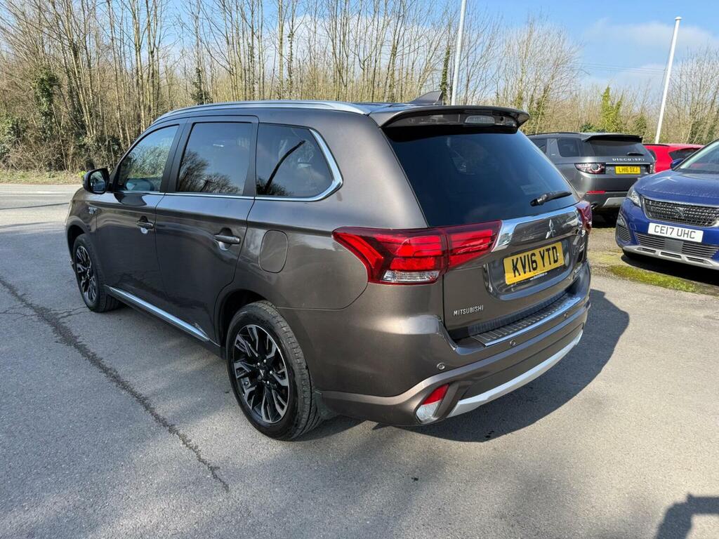 Mitsubishi Outlander Suv 2.0H 12Kwh Gx5hs Cvt 4Wd Euro 6 Ss 201 Brown #4