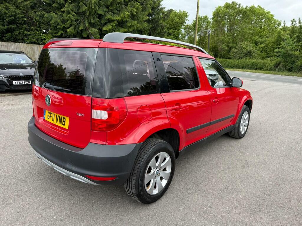 Skoda Yeti Suv 2.0 Tdi S 4Wd Euro 5 201111 Red #6