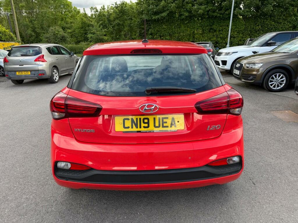 Hyundai I20 Hatchback 1.2 Se Launch Edition Euro 6 Ss CN19UEA Red #5