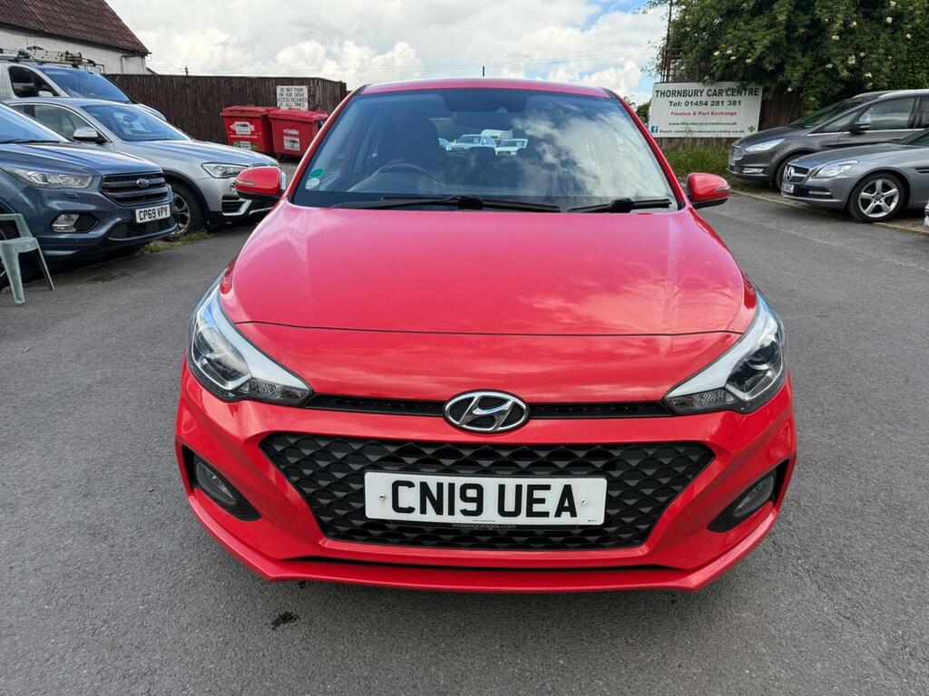 Hyundai I20 Hatchback 1.2 Se Launch Edition Euro 6 Ss CN19UEA Red #2