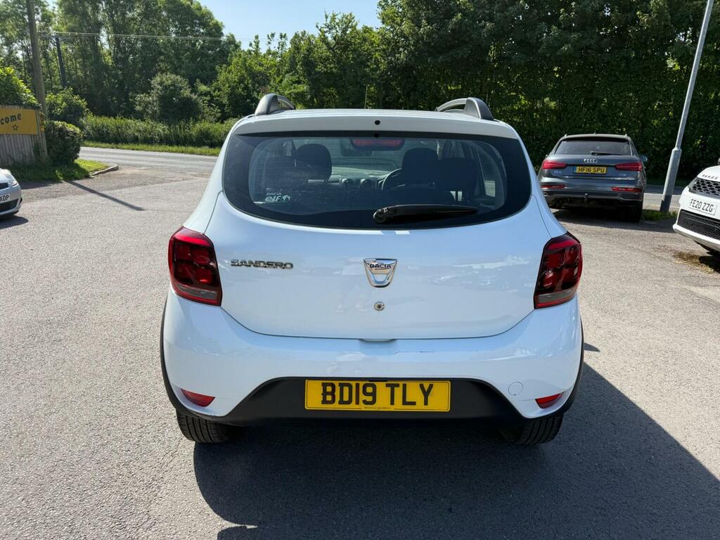 Dacia Sandero Stepway Hatchback 1.0 Sce Essential Euro 6 201919 White #5