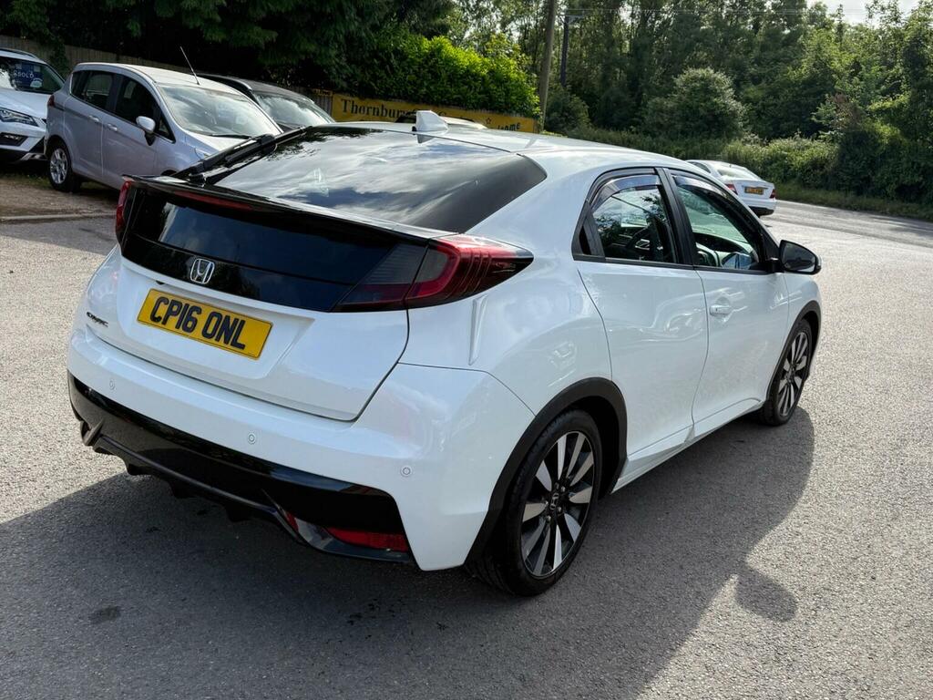 Honda Civic Hatchback 1.8 I-vtec Se Plus Navi Euro 6 Ss 5 White #6