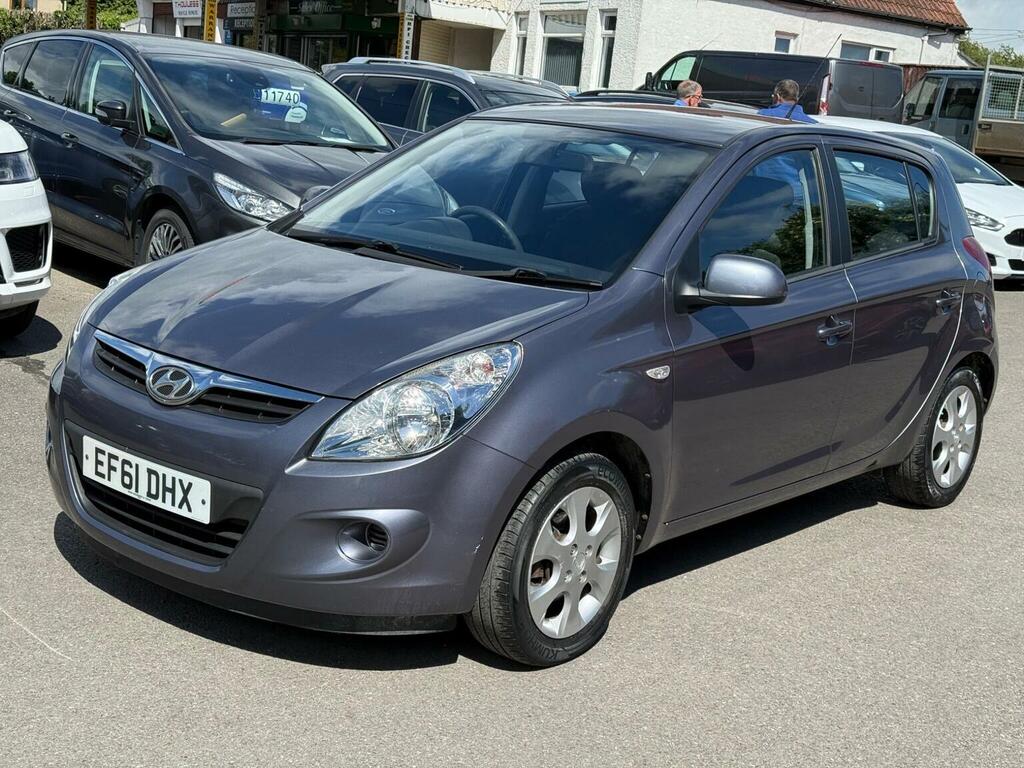 Hyundai I20 Hatchback 1.2 Comfort Euro 5 201161 Grey #3