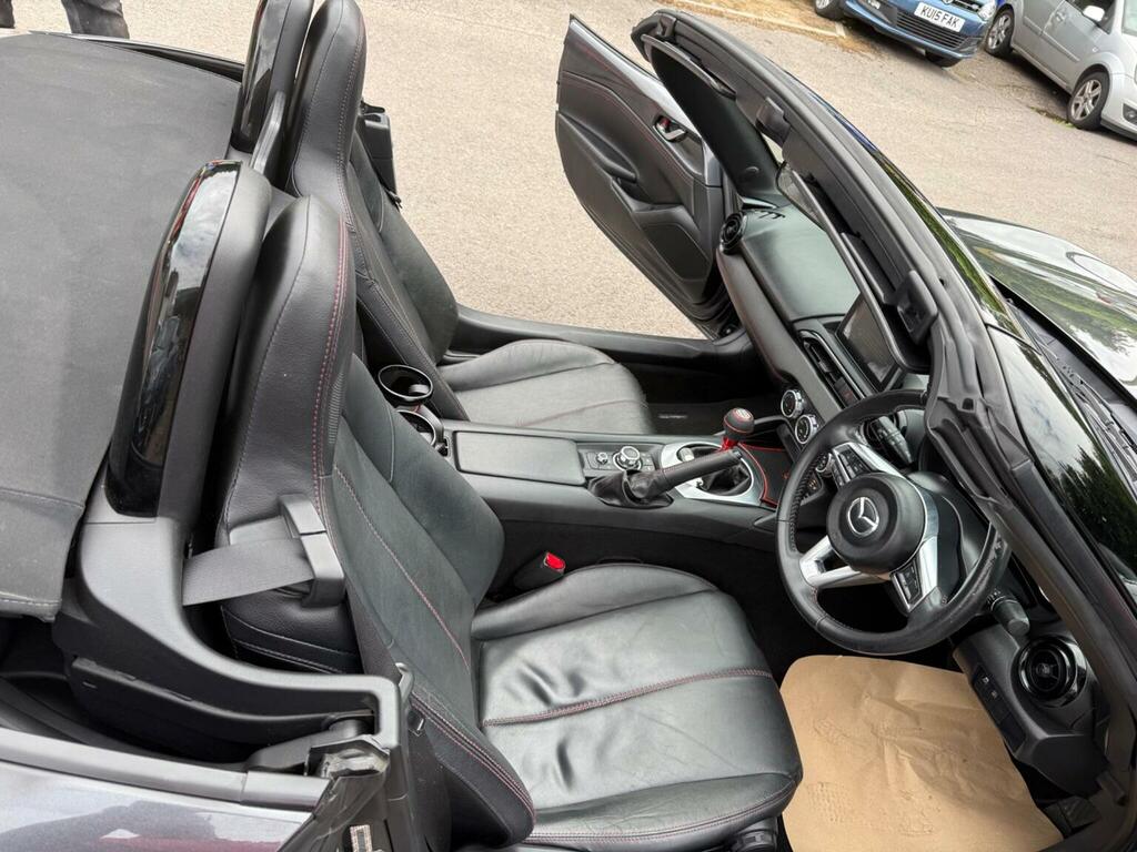 Mazda MX-5 1.5 Se Red #50