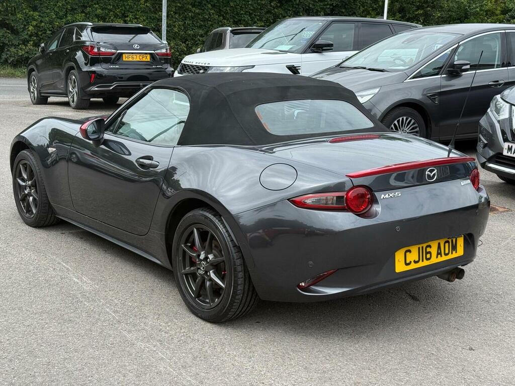 Mazda MX-5 1.5 Se Red #29