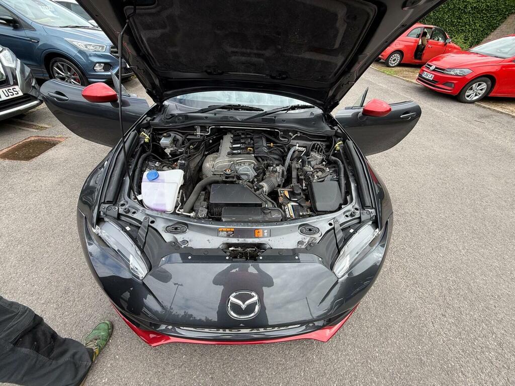Mazda MX-5 1.5 Se Red #22