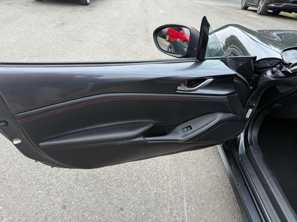 Mazda MX-5 1.5 Se Red #52