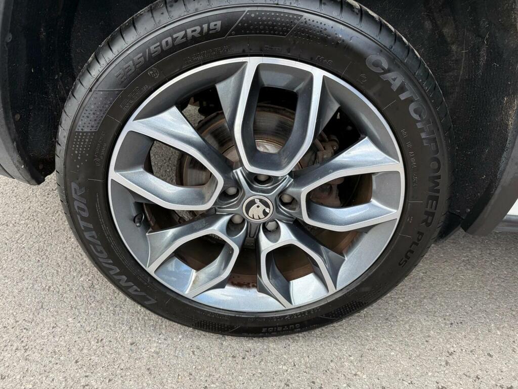Skoda Kodiaq  Grey #45