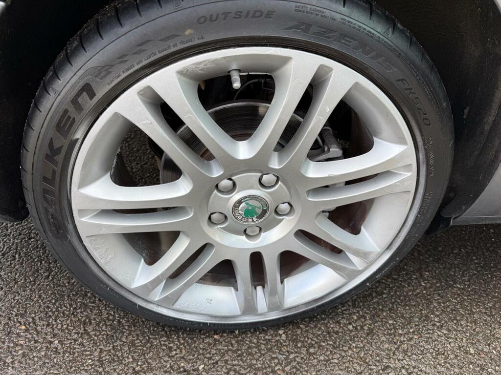 Skoda Superb Elegance Silver #37