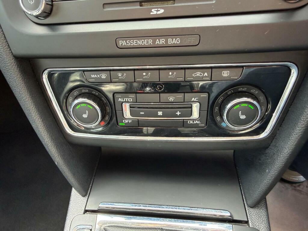 Skoda Superb Elegance Silver #47
