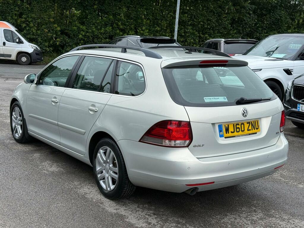 Volkswagen Golf Hatchback 1.6 Red #4