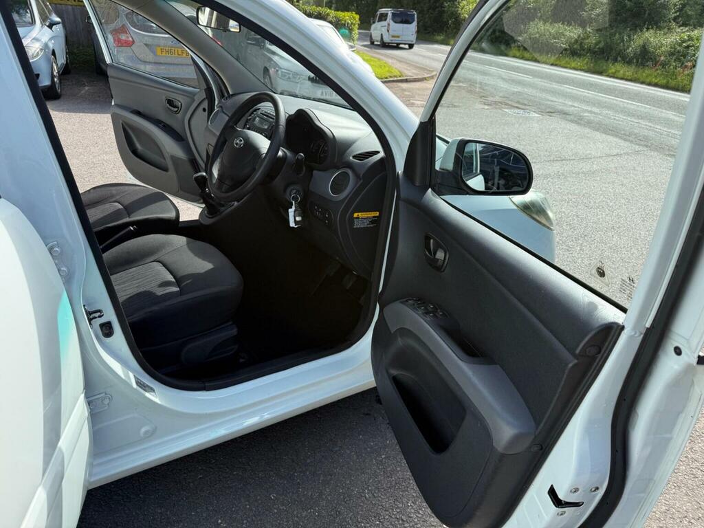 Hyundai I10 Hatchback Active 2012 Grey #17