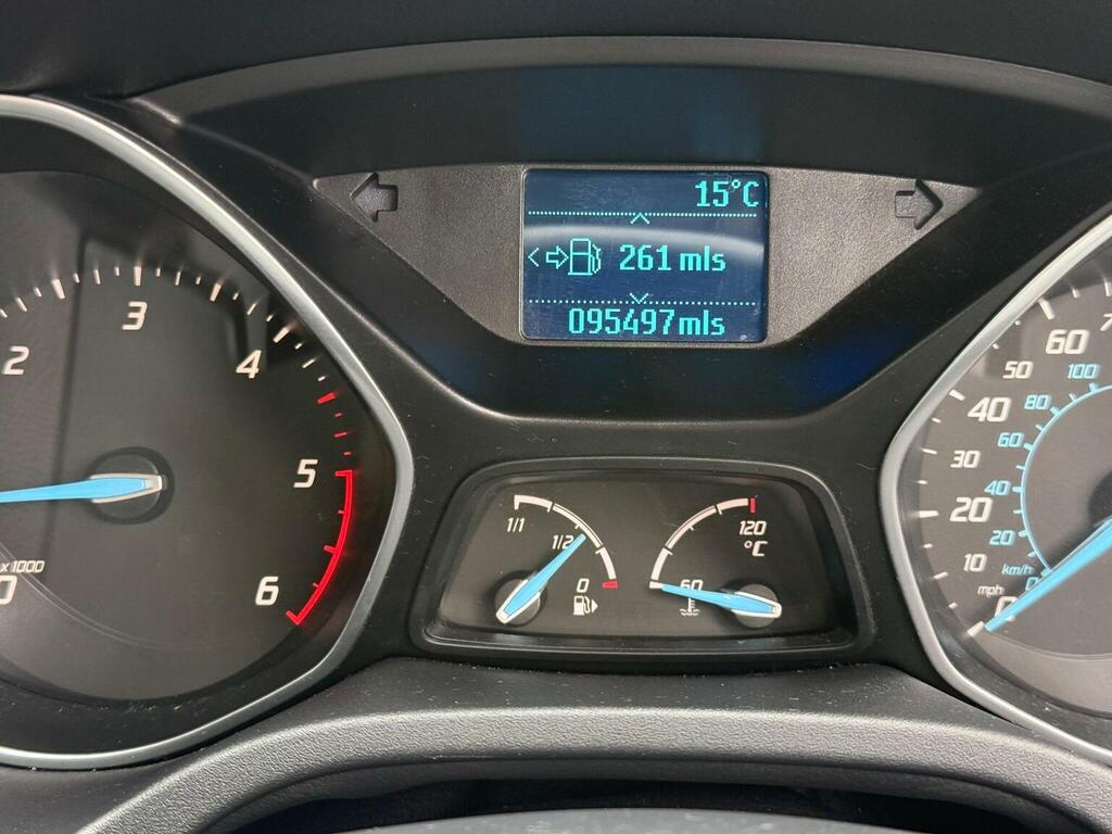 Ford Focus Estate Black #41