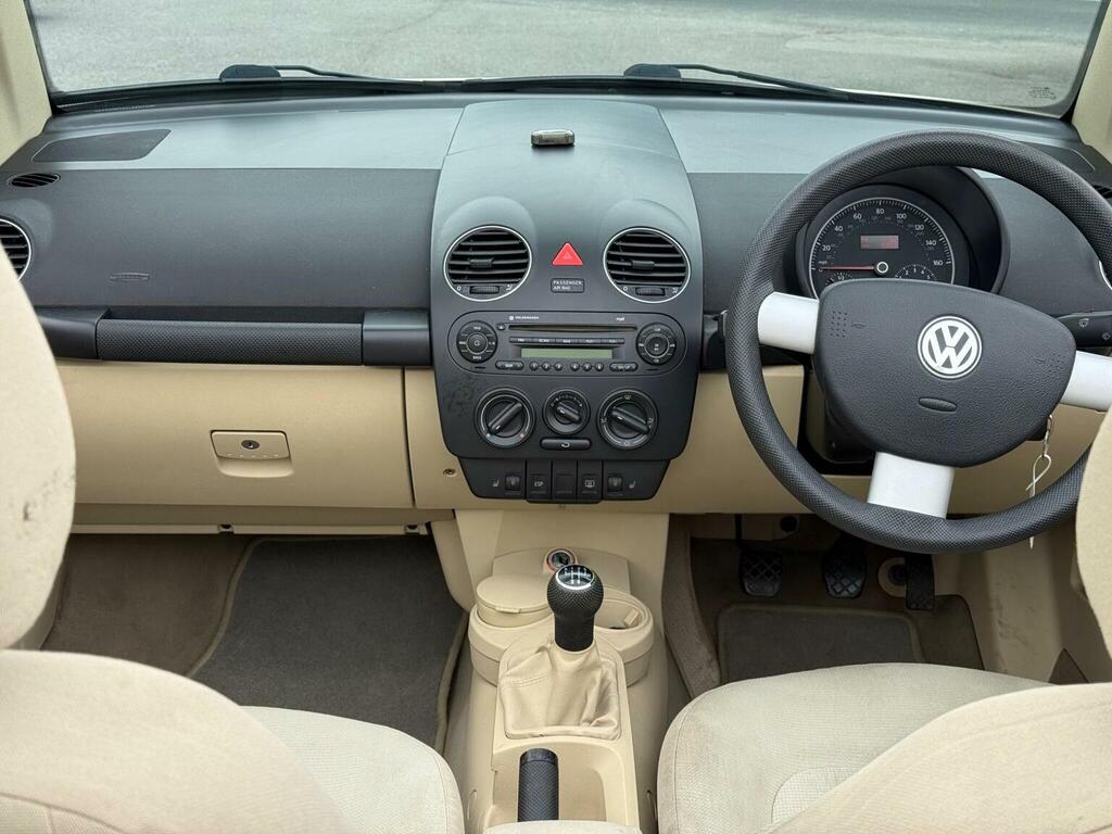 Volkswagen Beetle Unknown Black #45
