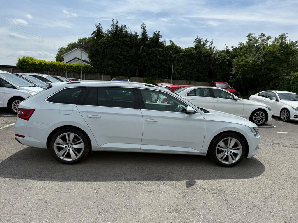 Skoda Superb 2.0 Tdi Cr Se Technology Blue #7