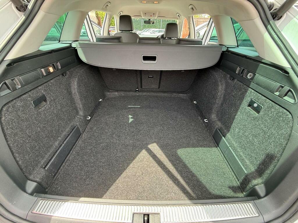Skoda Superb 2.0 Tdi Cr Se Technology Blue #27