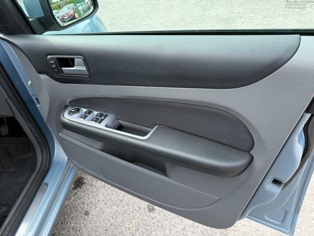 Ford Focus Zetec Tdci Grey #49