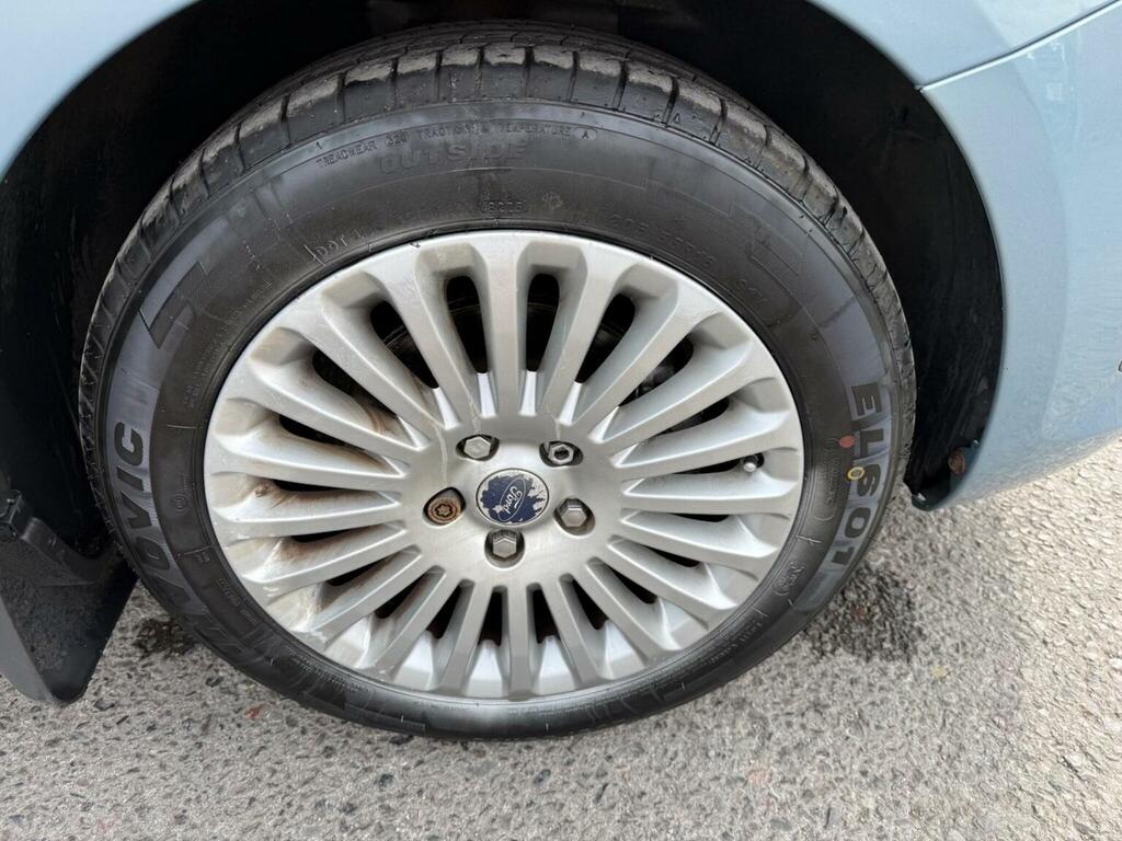 Ford Focus Zetec Tdci Grey #28