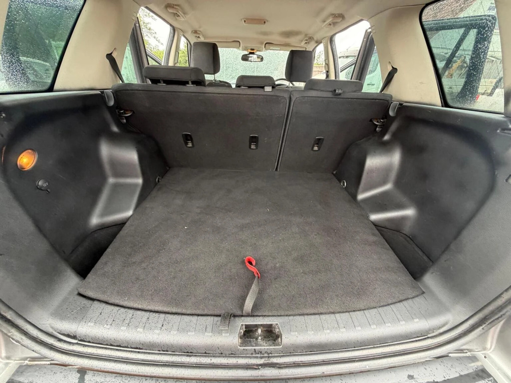 Land Rover Freelander 2 2.2L Hse Grey #23