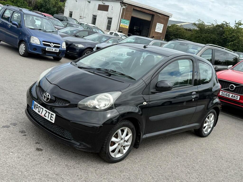 Toyota Aygo 1.0 Vvt-i Black Euro 4 Black #3